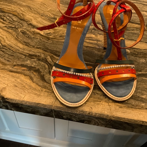 FENDI red and blue leather heels with ankle strap size 6 - Picture 1 of 3